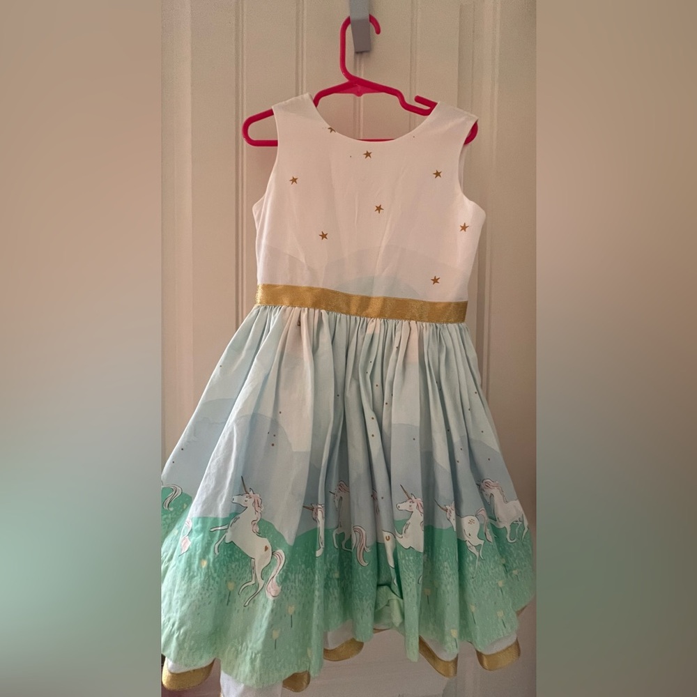 Little Loaves and Fishes size 5 Unicorn dress - Picture 2 of 6